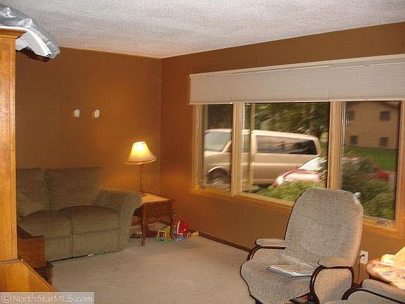 3rd image of 339 Sunrise Lane