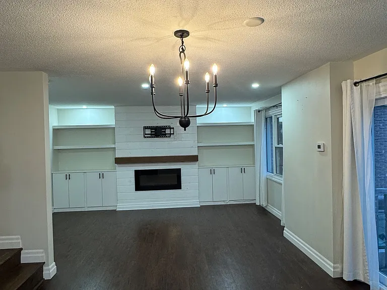 230 Clarke Rd #6 — Photo 8