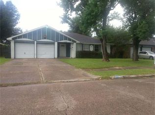 11027 Fleming Dr, Houston, TX 77013