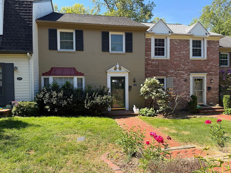 1st image of 107 Georgetown Grn