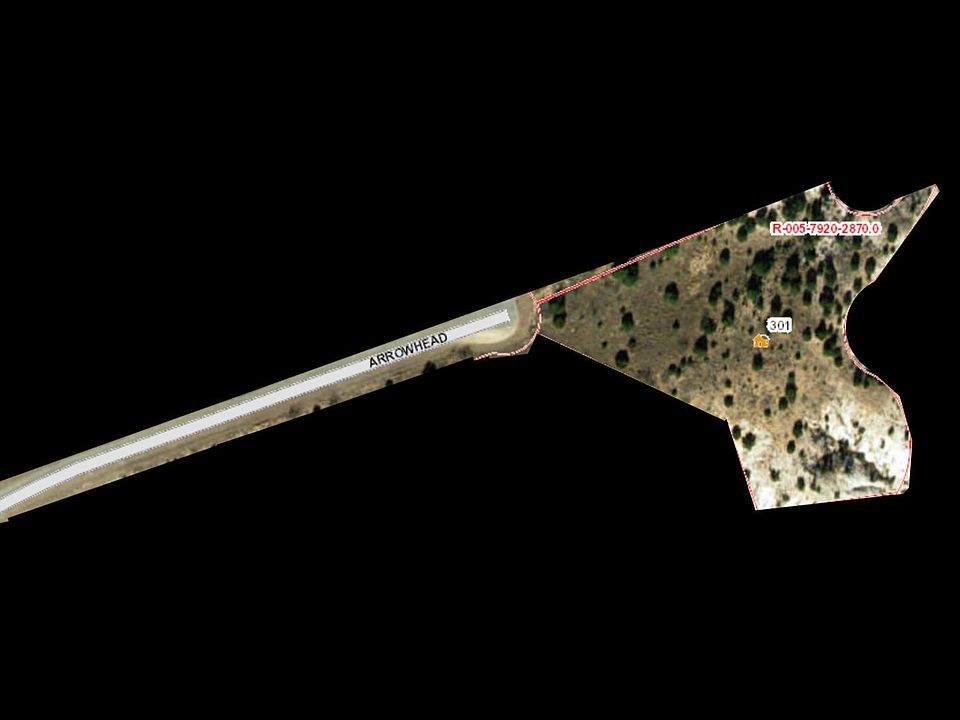 2nd image of 301 Arrowhead Point