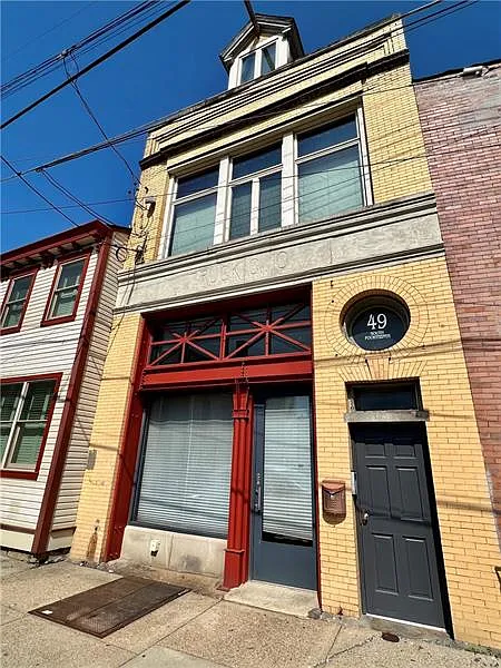 1 bed, 1.5 bath, 943 sqft, $1,640 — Photo 1