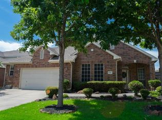 1707 Goshawk Ln, Corinth, TX 76210