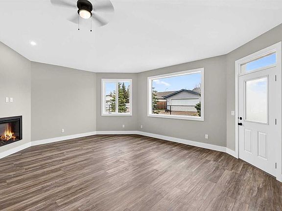 5th image of 610 E 4th Ave SW #32