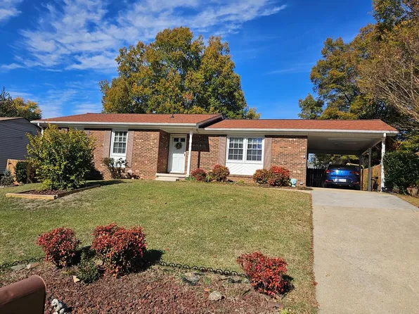 303 Major Ct, Danville, VA 24540