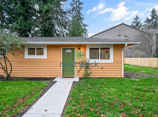 17613 80th Ct NE, Kenmore, WA 98028