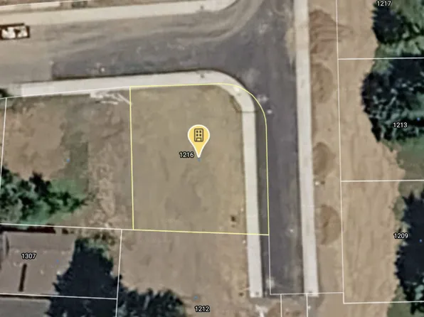 1216 Lighthouse Ln, Brookings, OR 97415