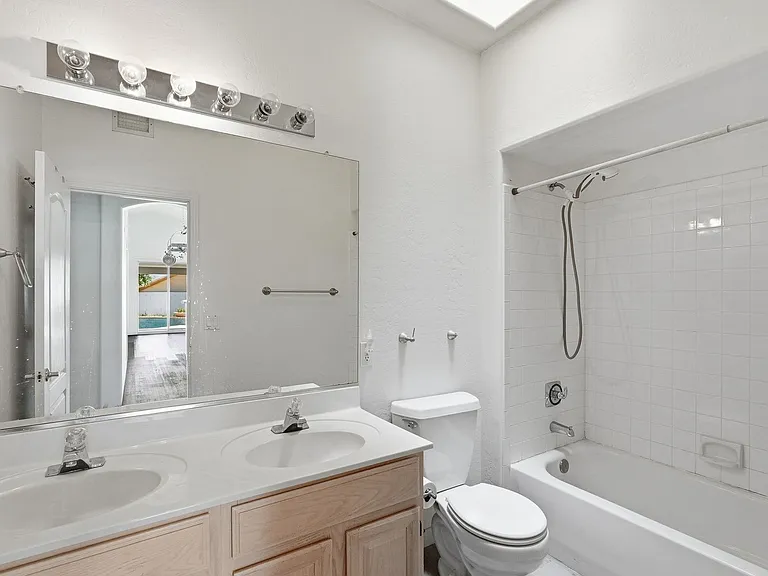 10860 N 118th Way — Photo 29