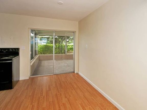 4th image of 428 Chipewyan Dr