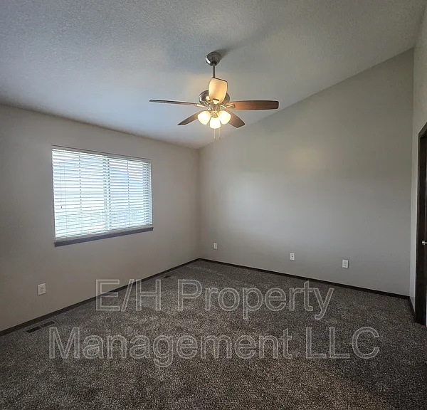5903 N Millsboro St — Photo 11
