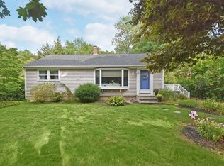 11 Briggs Ter, Marion, MA 02738