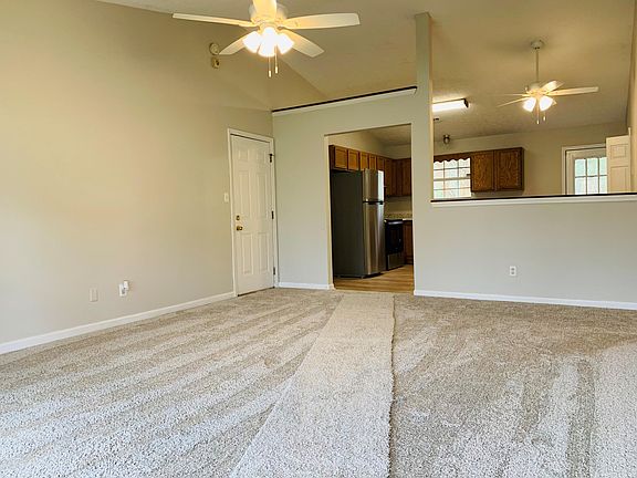 3rd image of 7509 Lyle Bend Ln