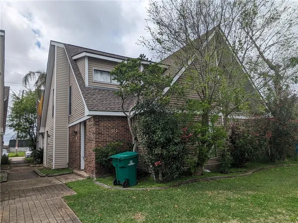 30 Brandon Hall Dr APT C, Destrehan, LA 70047