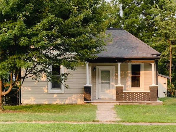 930 N Rogers Avenue, Springfield, MO 65802