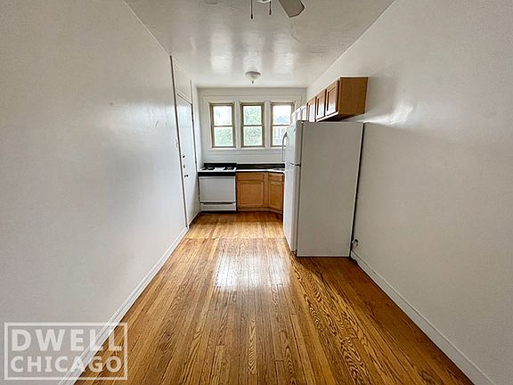 4th image of 1422 W Farwell Ave #1428-2S