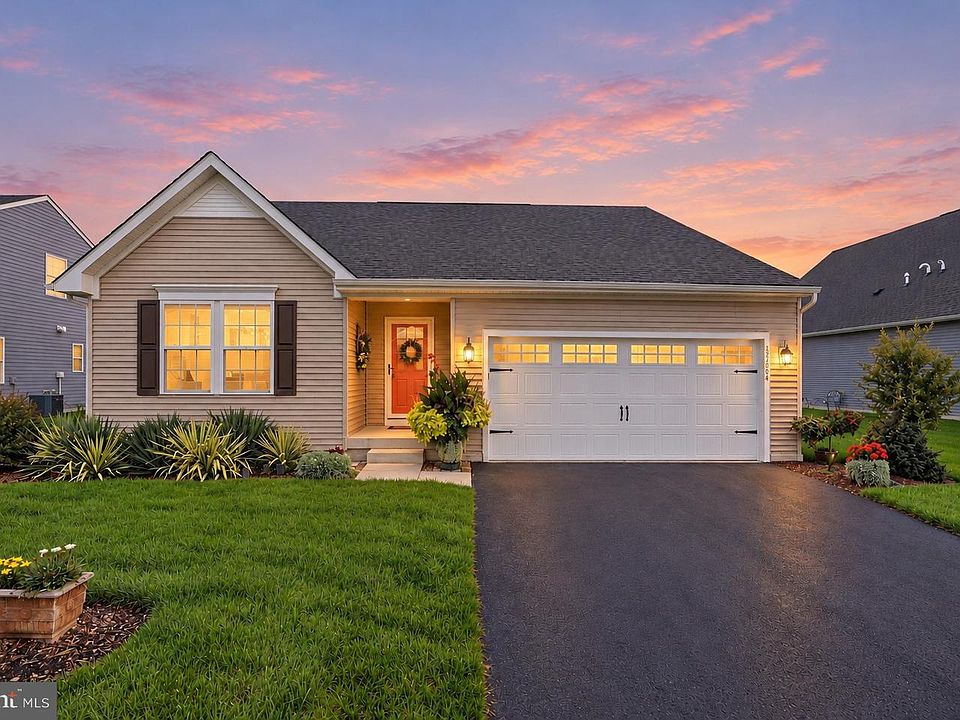 1st image of 22684 Pelican Point Blvd W
