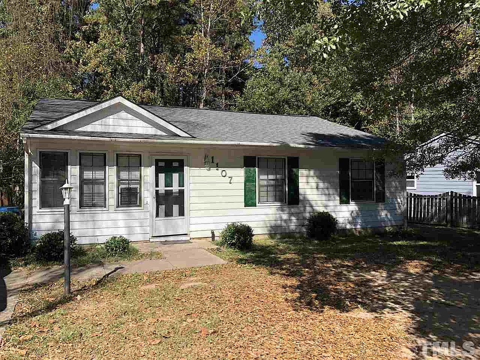 1st image of 1107 Pecan Pl