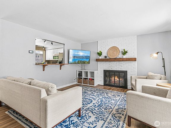 3rd image of 26441 189th Avenue SE