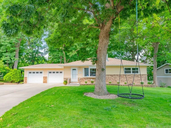 5213 Mesa Rd, Monona, WI 53716