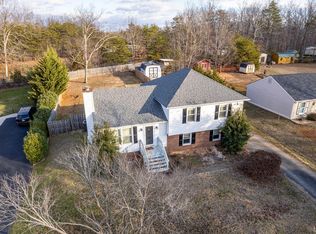 2271 Sunburst Rd, Evington, VA 24550