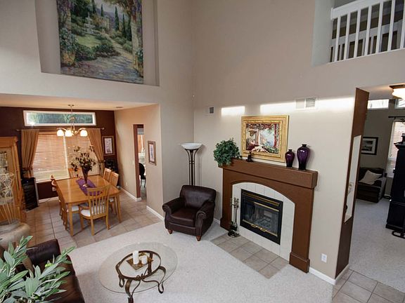 2nd image of 1730 Evergreen Dr