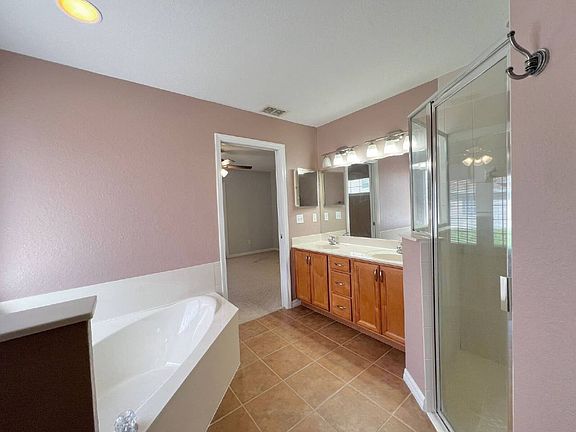 3rd image of 2342 SE 18th Cir