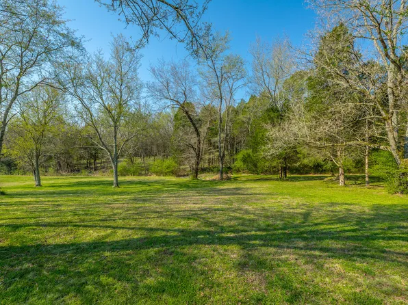 266 Lenore Ln, Spring City, TN 37381