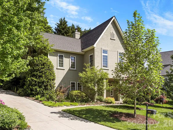 405 Mistletoe Trl, Hendersonville, NC 28791
