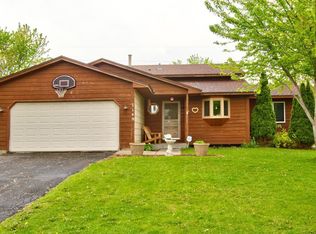 7149 Brian Dr, Centerville, MN 55038