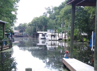 55721 Dale Cir, Astor, FL 32102