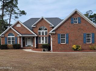 205 Spruce Dr, Morehead City, NC 28557