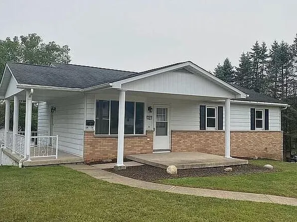 607 Hillside Dr, Berwick, PA 18603