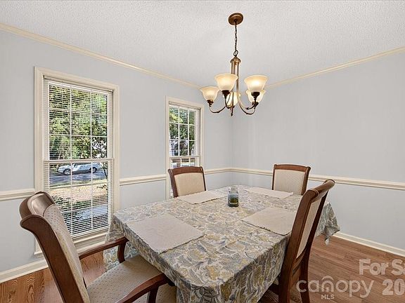 5th image of 2036 Kilkenney Hill Rd