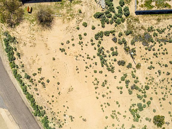 4th image of 3810 N BANDELIER Drive #37
