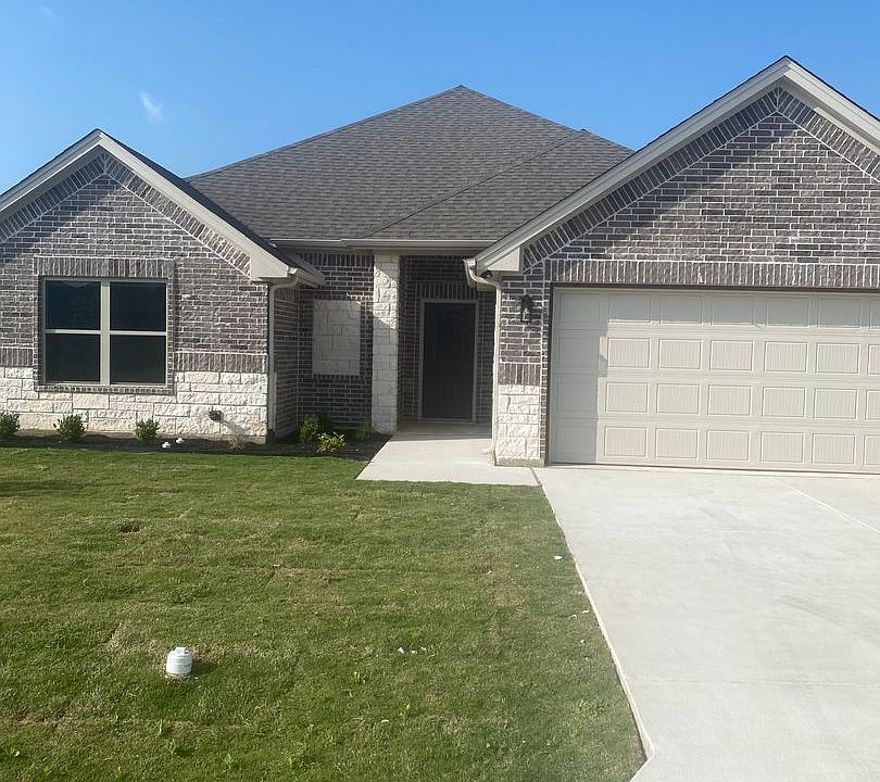 1st image of 3005 Promenade Dr