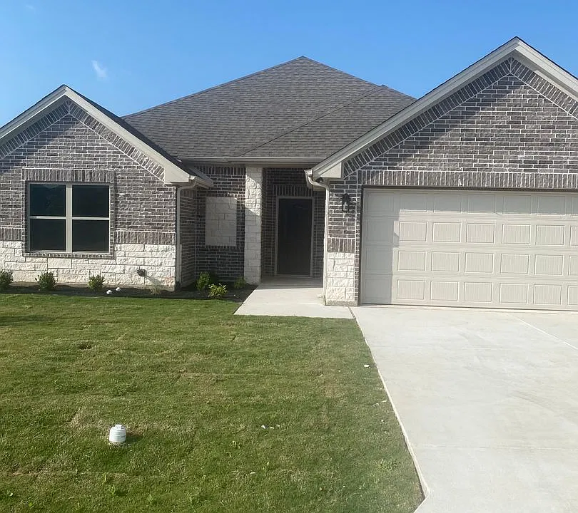 3005 Promenade Dr
