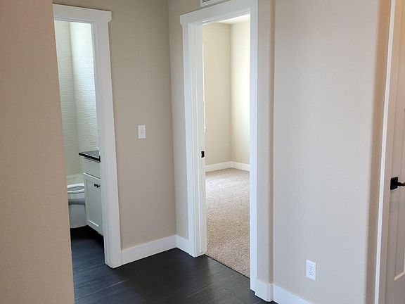 HALLWAY FROM FRONT DOOR