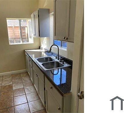 4th image of 1003 E 51st St