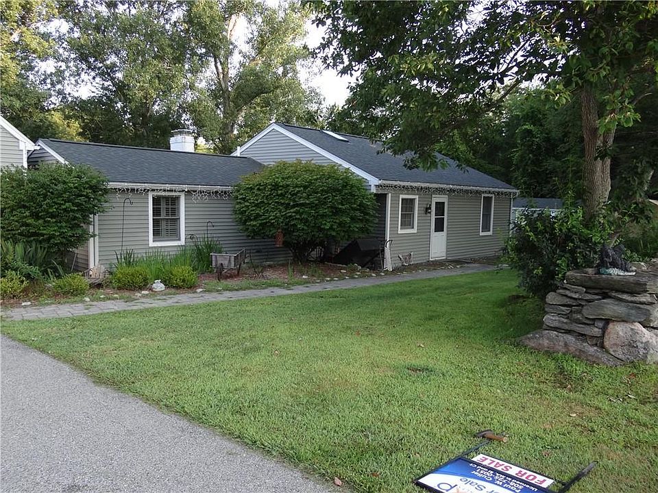 127 Westcott Rd, Scituate, RI 02857 Zillow