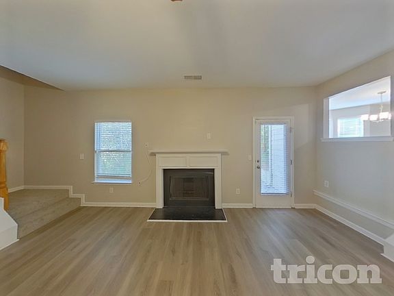 3rd image of 11051 Southwood Dr