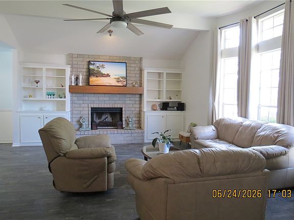 5th image of 6149 Jessica Dr