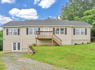 150 Sleepy Hollow Rd, Buchanan, VA 24066