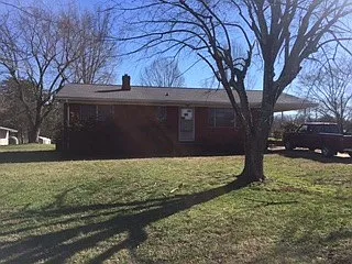 1008 Sides St — Photo 1