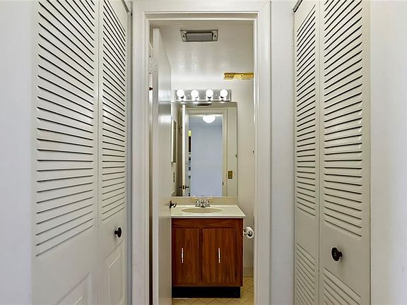 4th image of 6268 Palma Del Mar Blvd S APT 503