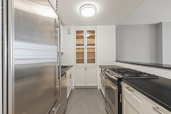 1st image of 120 W 23rd St APT 4a
