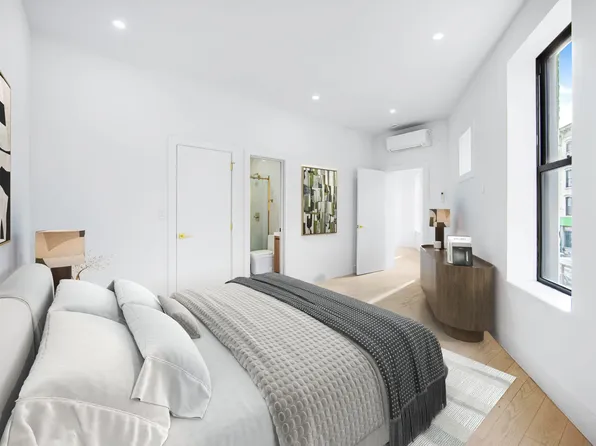 463 Bergen Street image 6 of 10