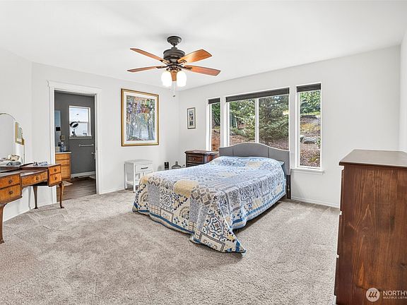 5th image of 4381 Harborview drive