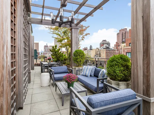 150 East 93rd Street PHW image 17 of 18