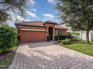 694 Mission Bay Dr, Satellite Beach, FL 32937