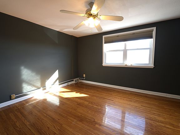 2nd image of 3613 Weightman St